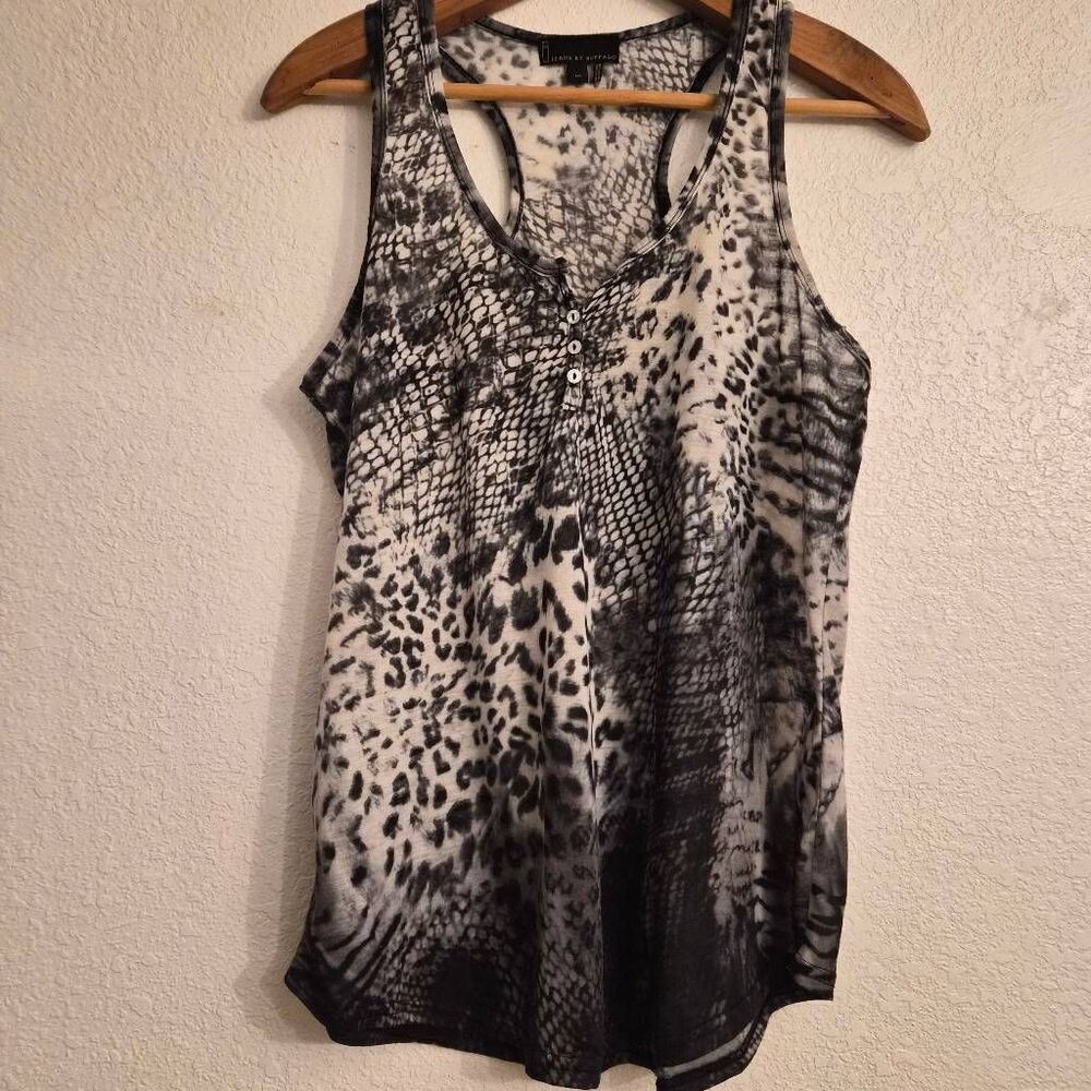 I Jeans by Buffalo Snakeskin Racerback Tank Top: Size XL: Summer essential